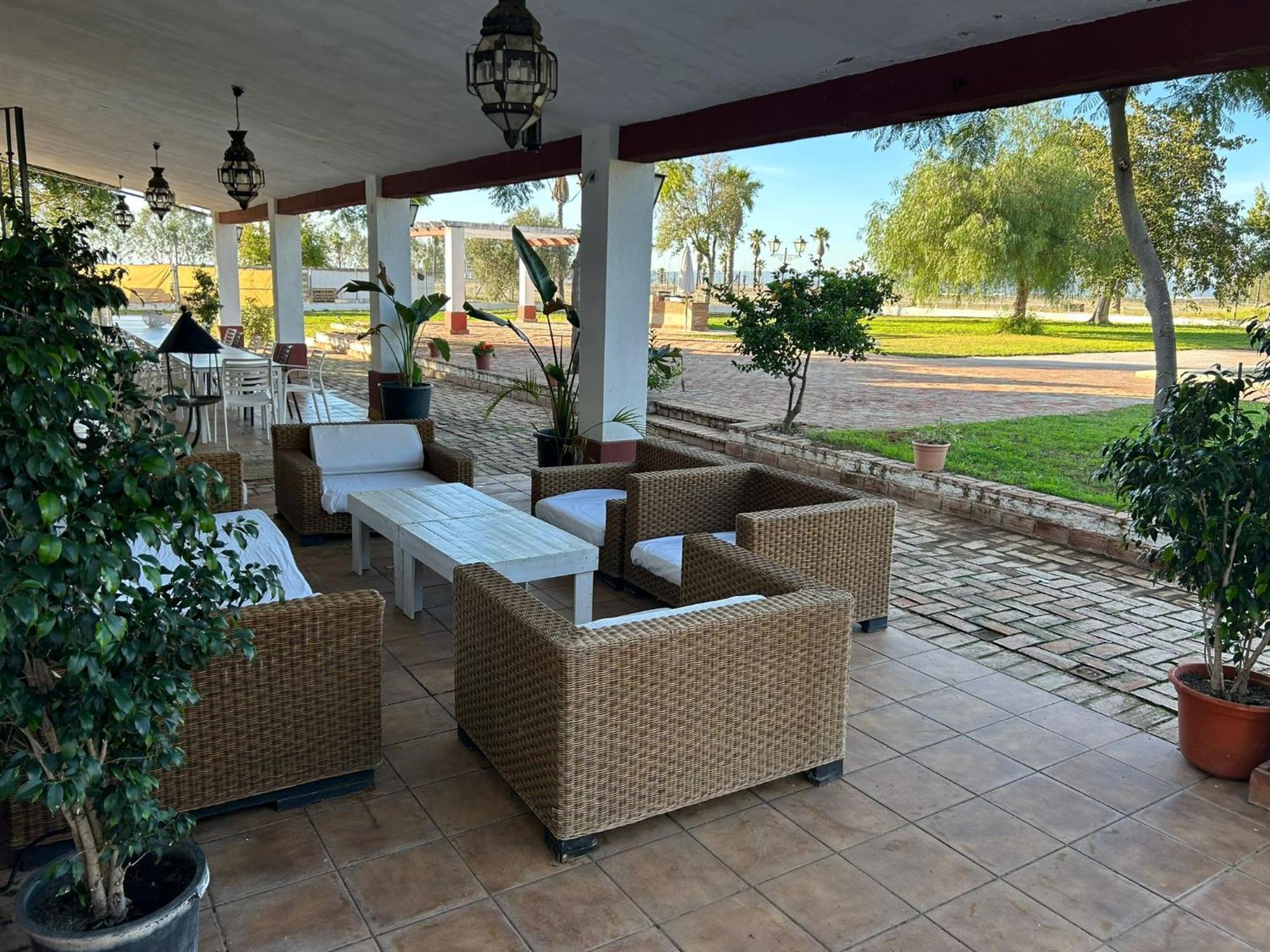 Вилла Cortijo La Amazona Севилья Экстерьер фото